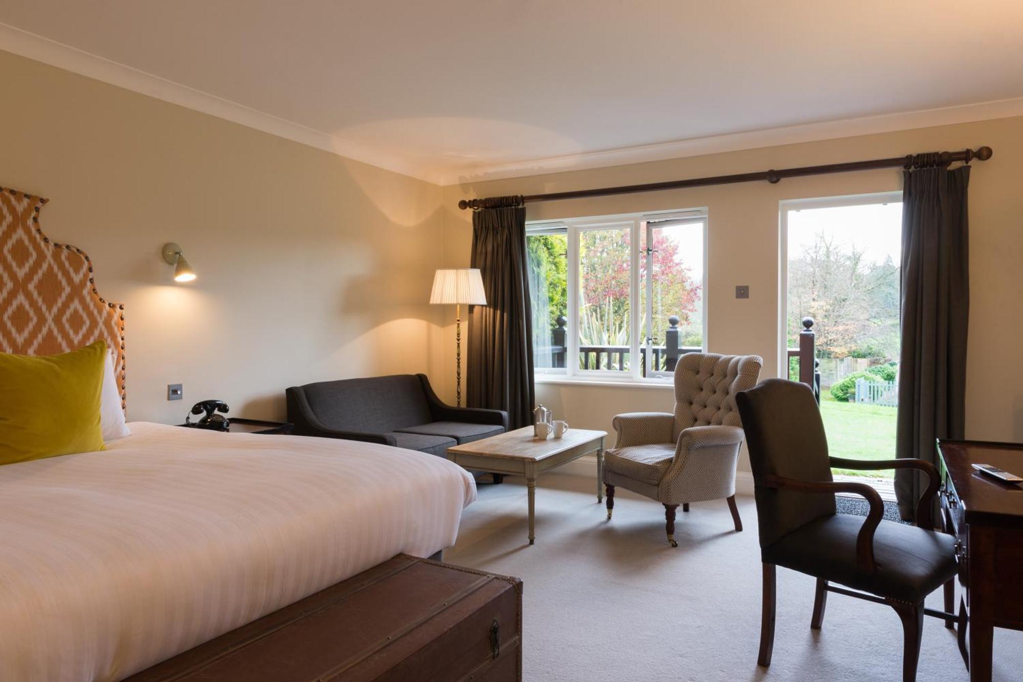 Burley Manor Hotel Bagian luar foto